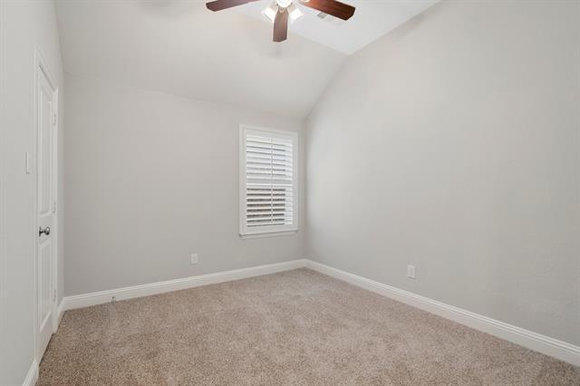 Building Photo - 232 Lilypad Bend