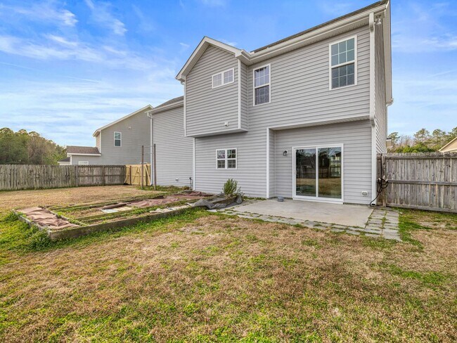 Building Photo - Williamsburg Plantation Beauty