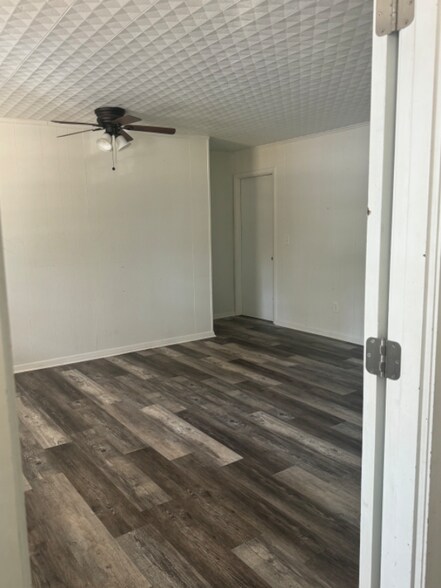 Building Photo - 308 Joseph St