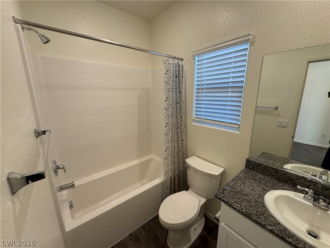 Building Photo - 356 Larksong Ave