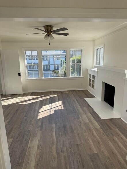 Building Photo - 1241 4th Ave