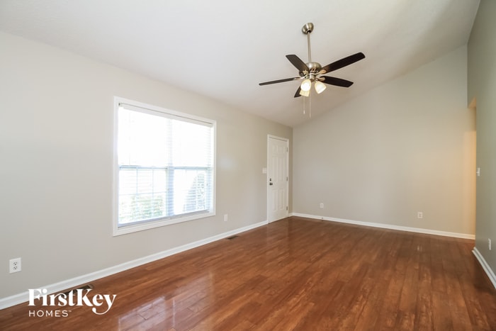 Building Photo - 4725 Beckel Ct