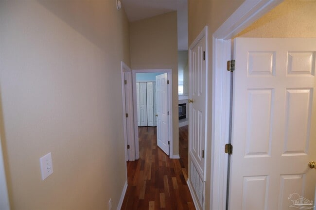 Building Photo - 9955 Rail Cir
