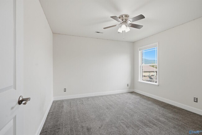 Building Photo - 3011 Magnolia Leaf Cir SE