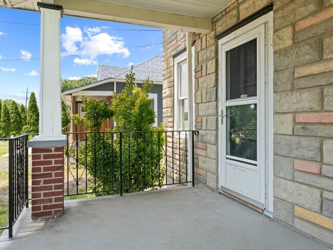Building Photo - Updated 3-Bedroom Home with Spacious Yard in Hainesport