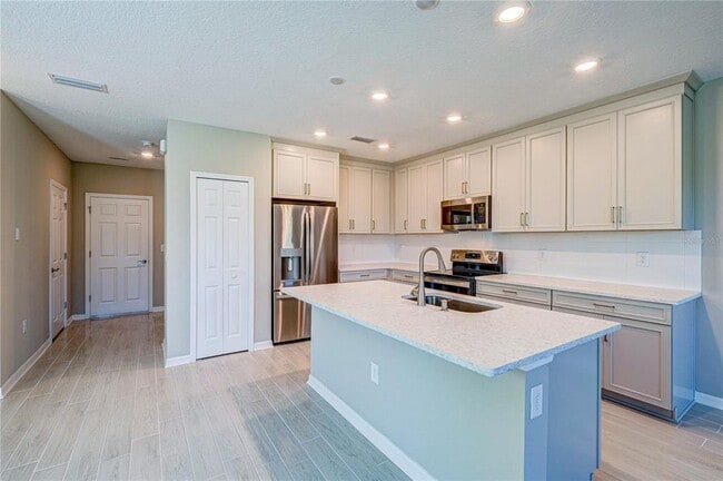 Building Photo - 5512 Tripoli Dr