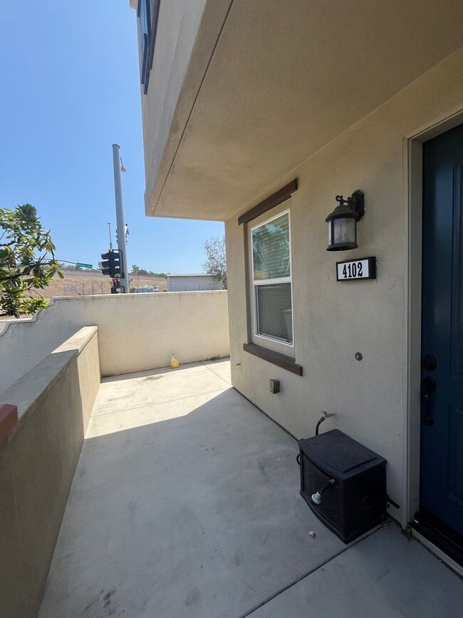 Building Photo - 4102 Calle Arbol