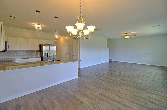 Building Photo - 29 Quarter Horse Run