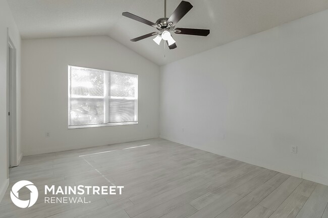 Building Photo - 1600 Taylorwood Dr