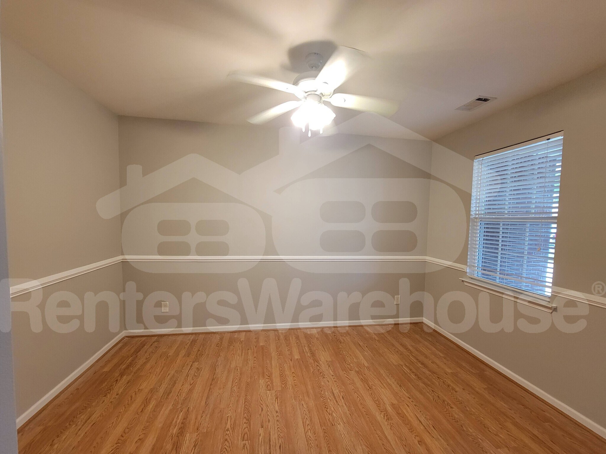 Building Photo - 6198 Park Leaf Walk