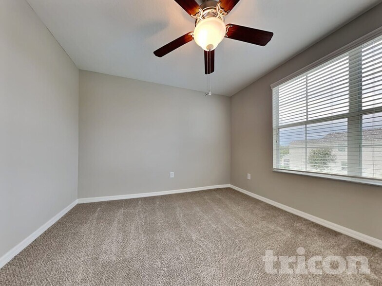 Building Photo - 4920 Reflecting Pond Cir