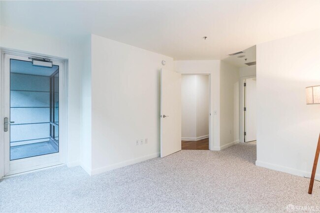 Building Photo - 489 Harrison St