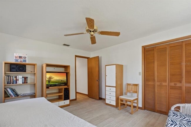Building Photo - 2637 Sunburst Ct