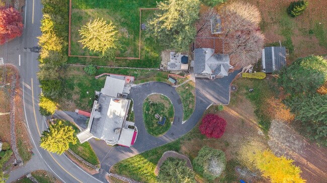 Building Photo - 64 Montebello Rd