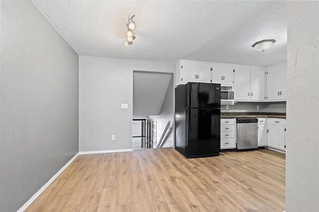 Building Photo - 2768 Aquarius Rd