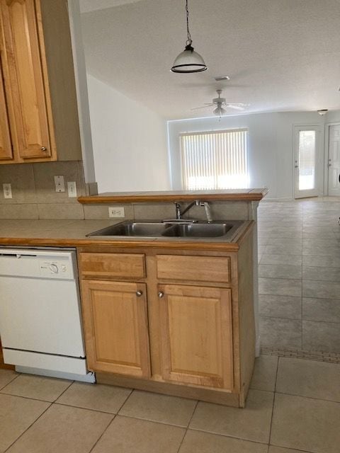 Building Photo - 29 Pony Ln