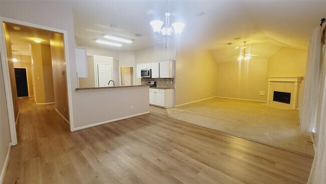 Building Photo - 16215 Brinton Ct