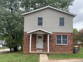 Building Photo - Available July 31st , 2026!!