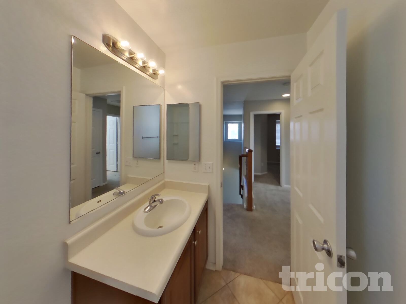 Building Photo - 4912 N 109th Ave