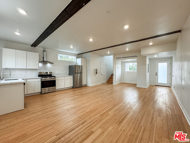 Building Photo - 1411 Tremont St