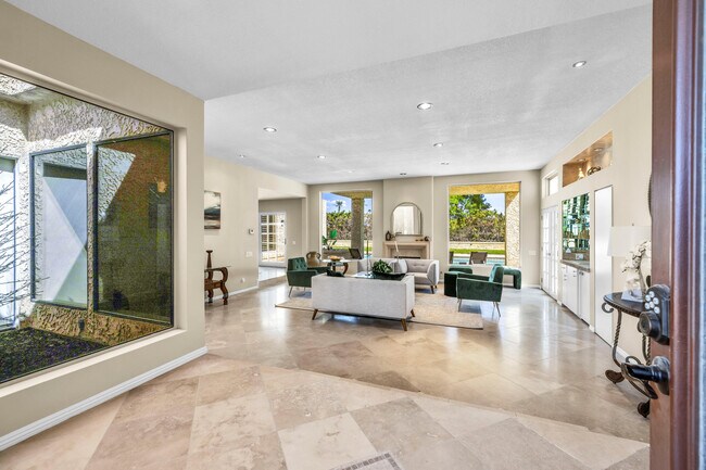 Building Photo - 45458 Rancho Palmeras Dr