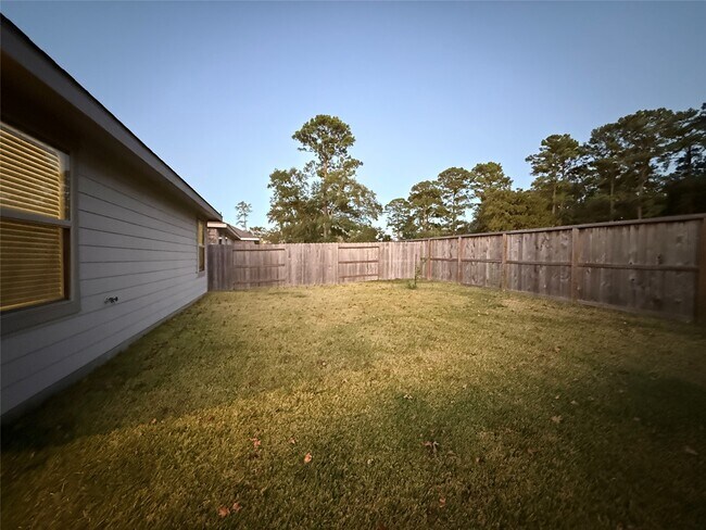 Building Photo - 1739 Sahara Dr