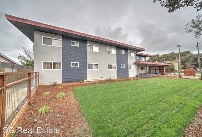 Building Photo - 399 Schafer Rd