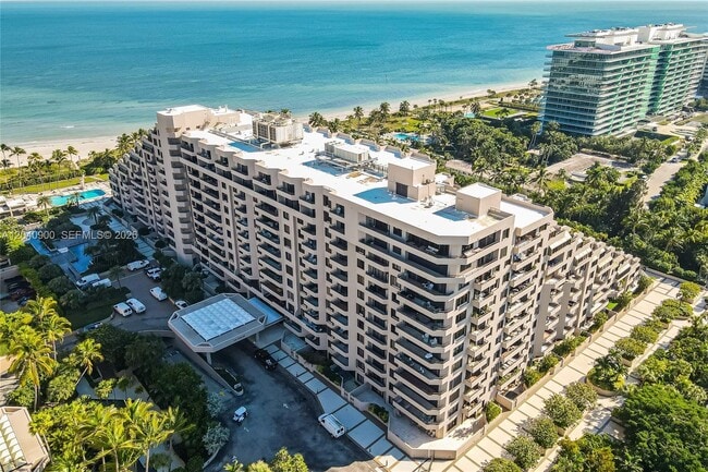 Building Photo - 201 Crandon Blvd