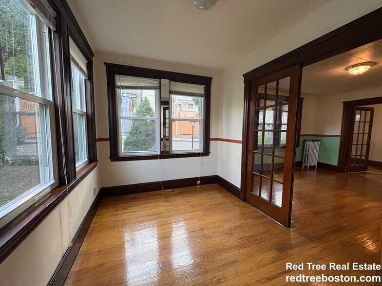 Building Photo - 155-157 Hillside St. Unit 1