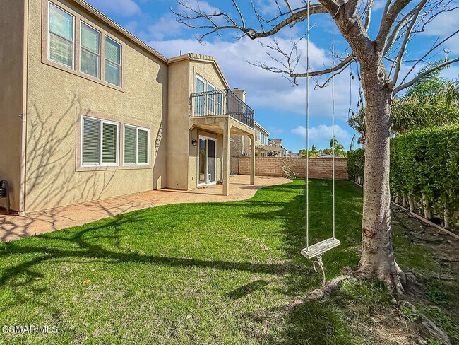 Building Photo - Beautiful Light and Bright Dos Vientos Home featuring 4 Bedrooms + 3 Bathrooms