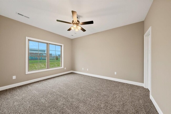 Building Photo - 564 Cumberland Pointe Ln