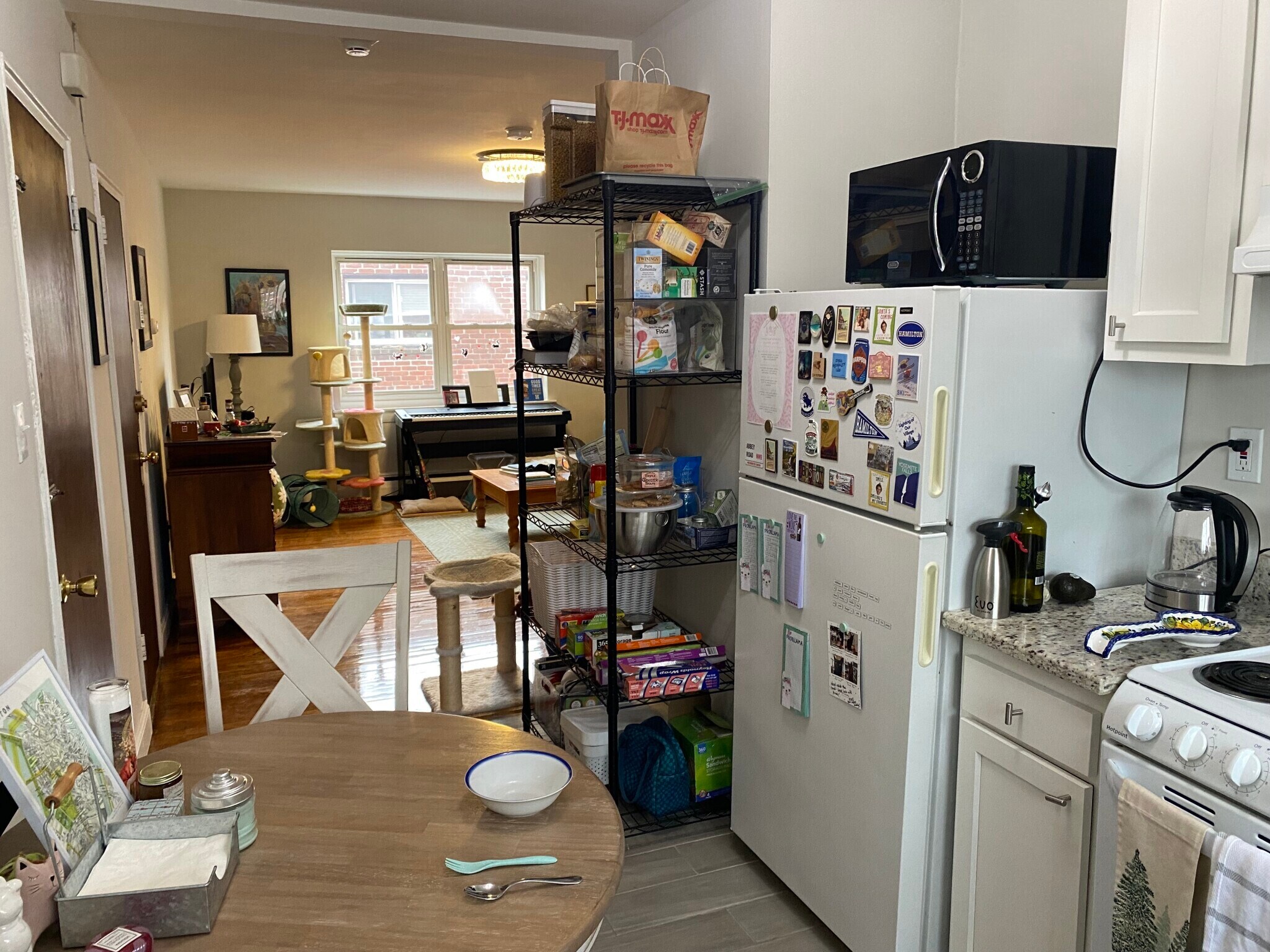 Building Photo - 63 Selkirk Rd