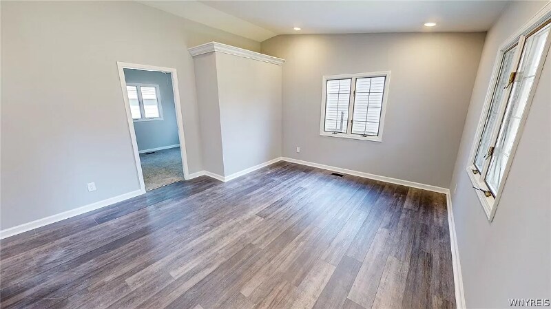 Building Photo - 222 Dupont Ave