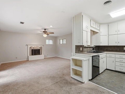 Building Photo - 6700 Evergreen Dr