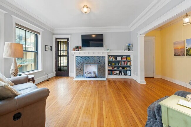 Building Photo - Premium Unit with Modern Upgrades