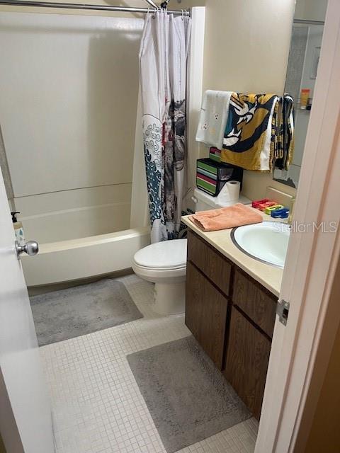 Building Photo - 48 Club House Dr