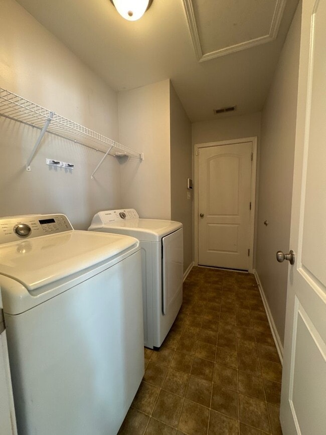 Building Photo - Something special on Sonoma!