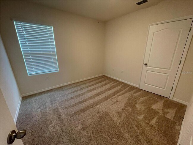 Building Photo - 3457 Forster Ave