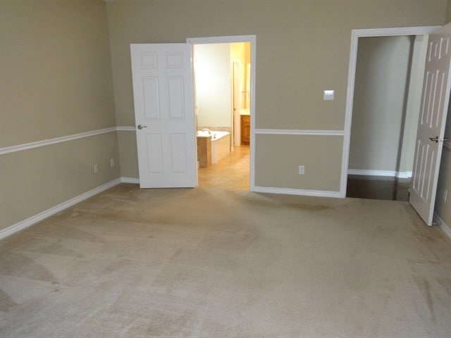 Building Photo - 808 Warwick Ct