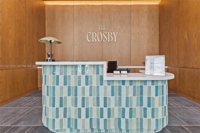 Building Photo - 11 NE 6th St