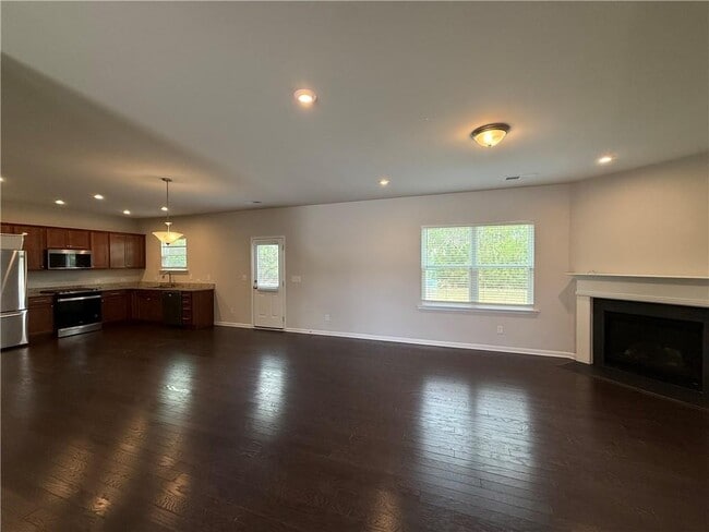 Building Photo - 5839 Wheeler Ridge Rd