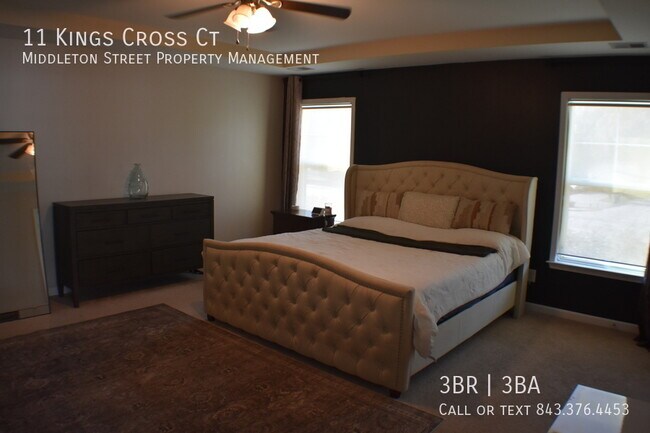 Building Photo - 11 King's Cross Ct