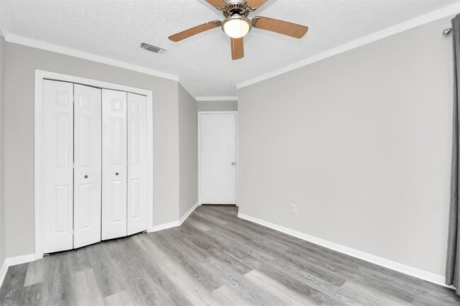 Building Photo - 14810 Cypress Ridge Dr