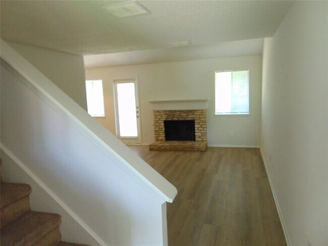 Building Photo - 508 Burlwood Ct