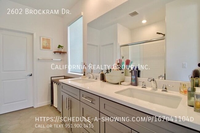 Building Photo - 2602 Brockram Dr