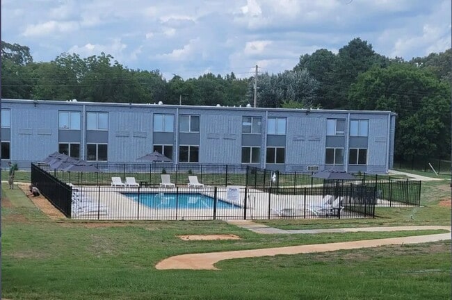 Building Photo - 4205 Hatch Blvd