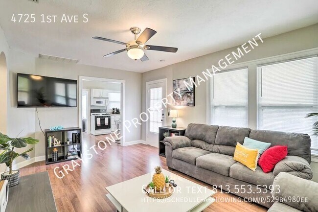Building Photo - 4725 1st Ave S