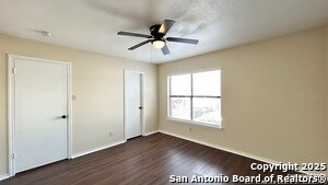 Building Photo - 8018 Chestnut Gate Dr