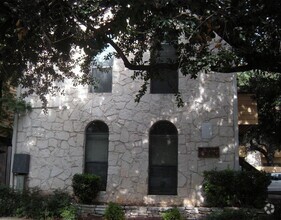 Building Photo - 2714 Nueces St