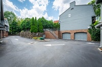 Building Photo - 44 Pleasant St